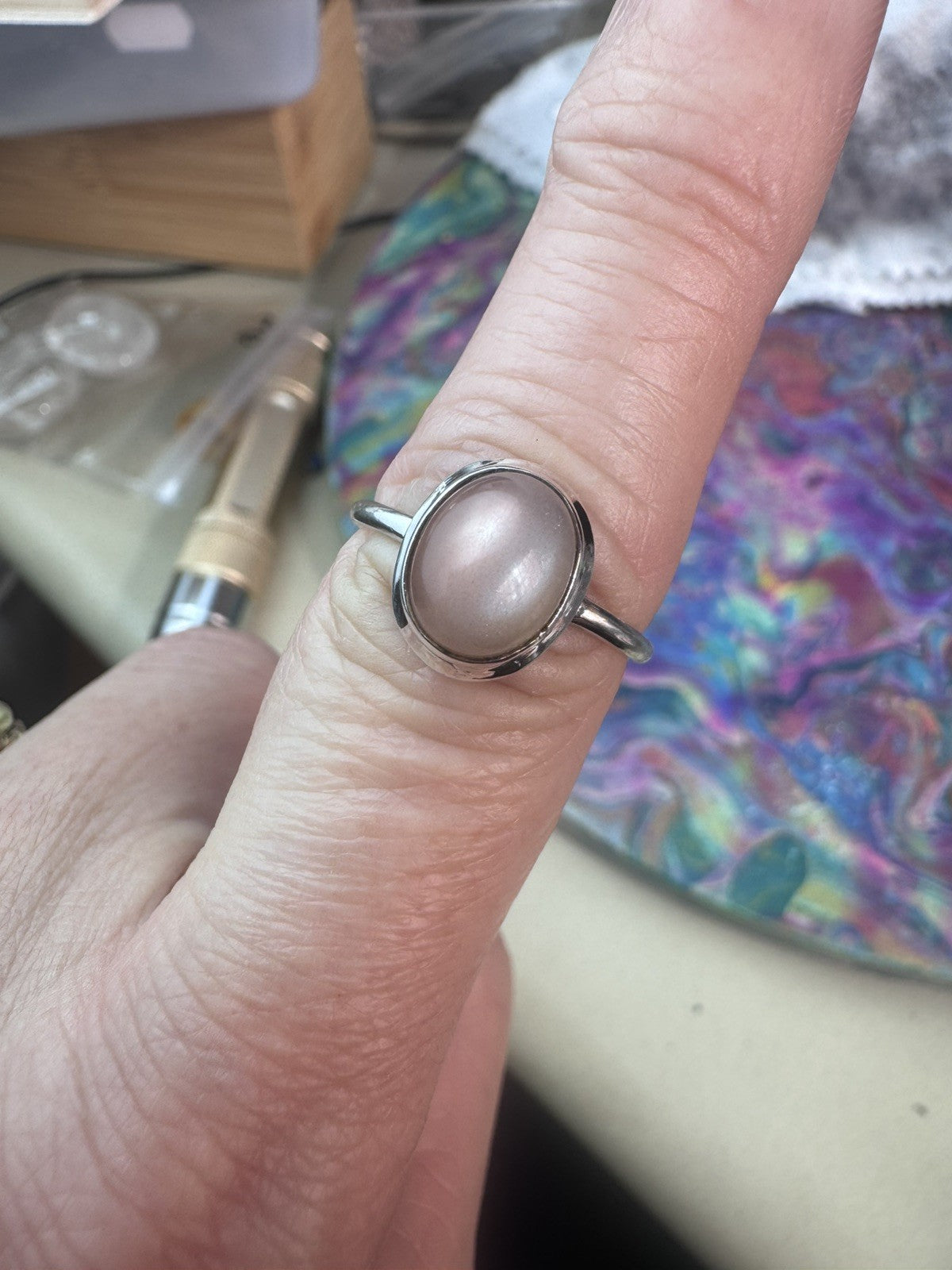 Size 8.5 Natural Peach Moonstone Ring 925 silver Q