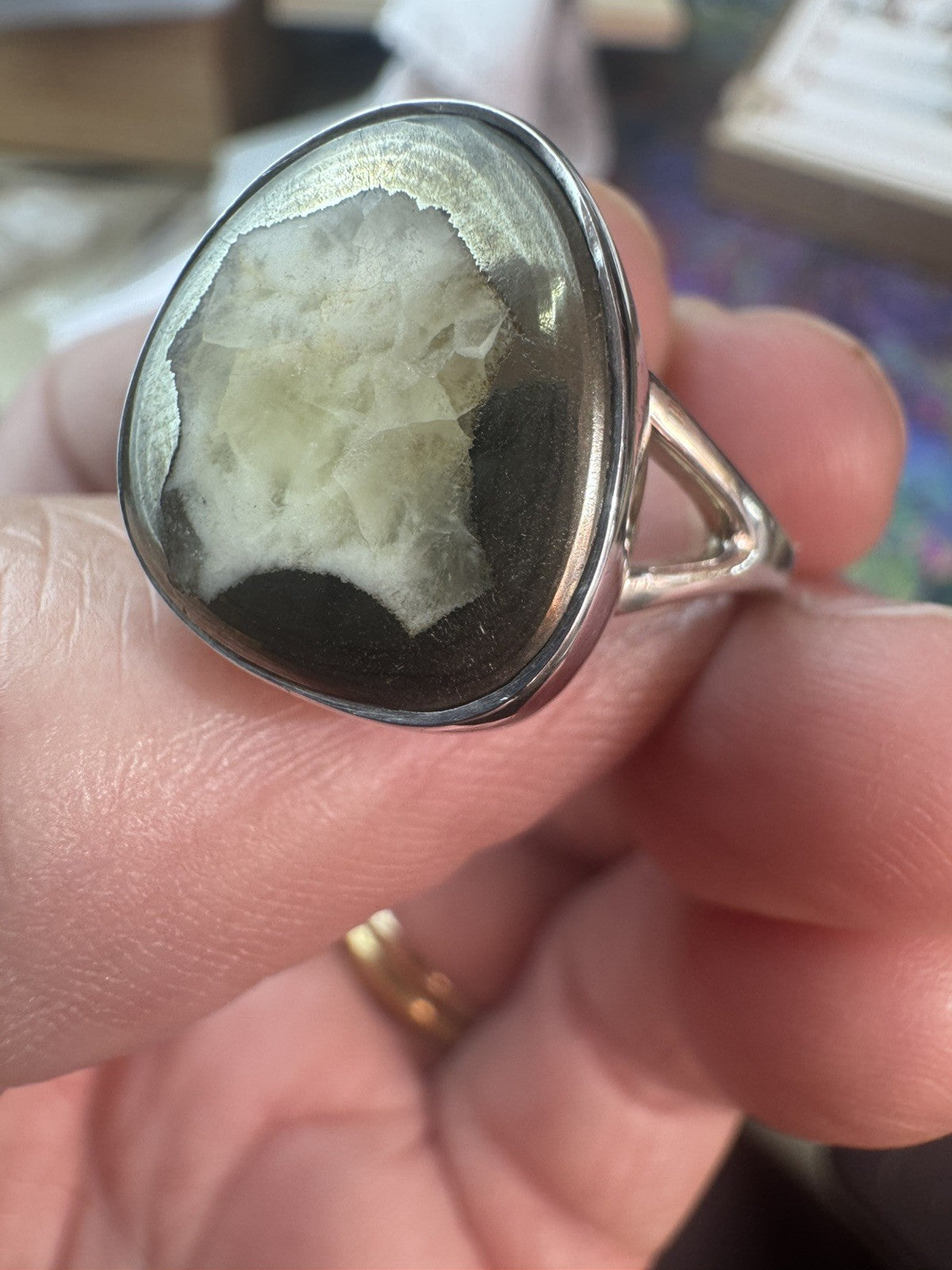 Size 8.5 Natural Ammonite Pyrite Crystal Ring 925 silver Q