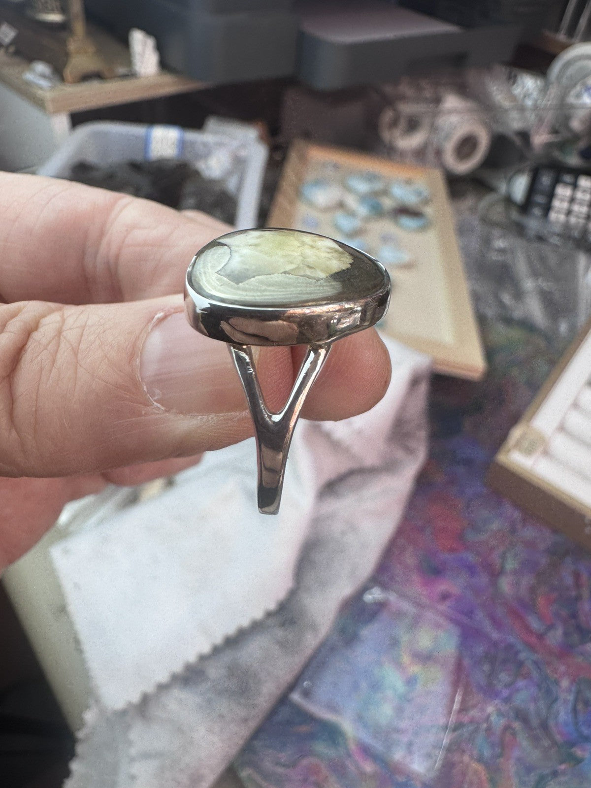 Size 8.5 Natural Ammonite Pyrite Crystal Ring 925 silver Q