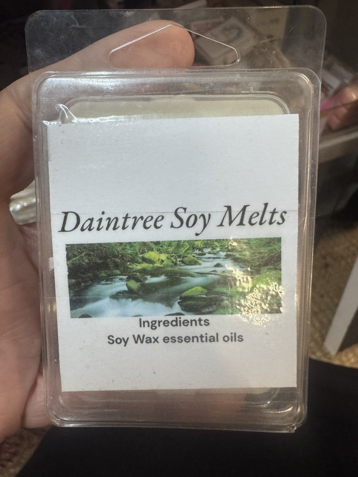 Daintree Soy Melts – Handmade Soy Wax Melts 6 Cube Clamshell Pack