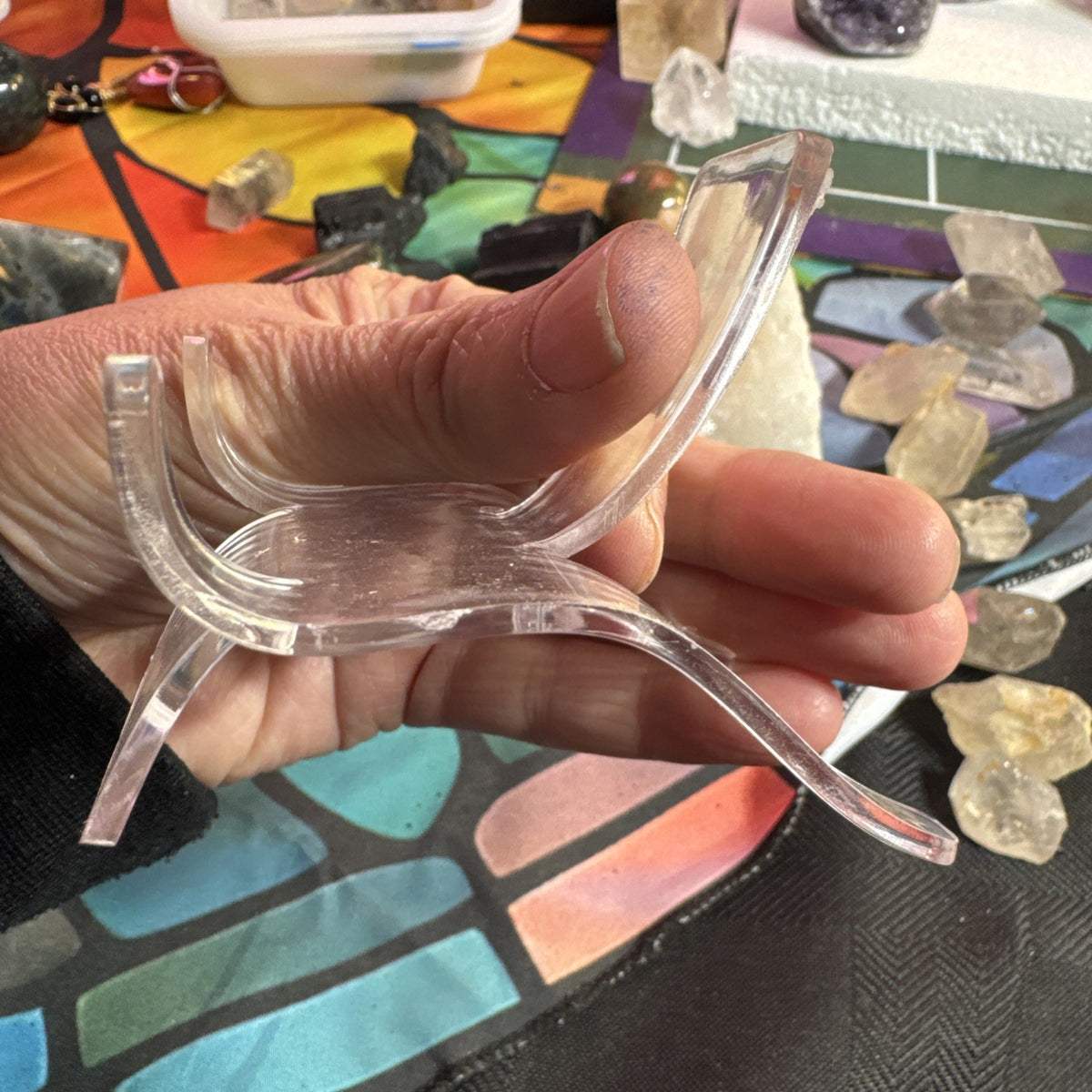 Crystal Heart Stand