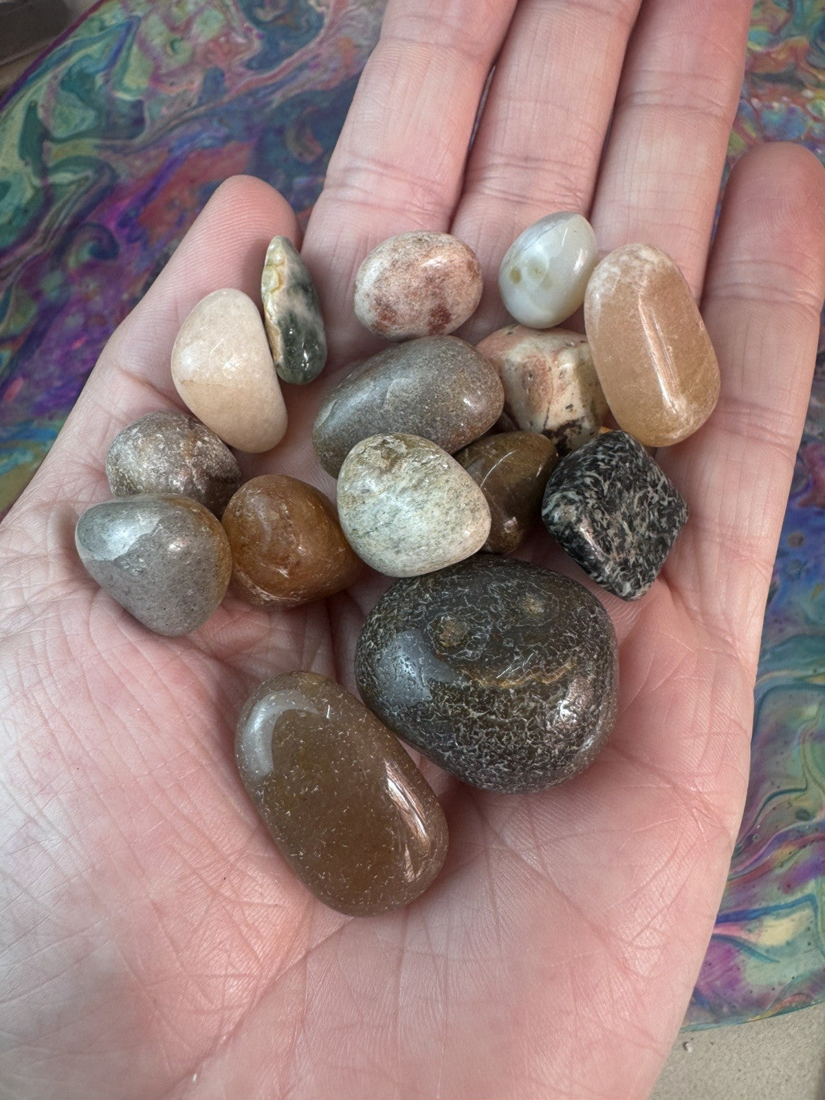 Mixed  crystal Tumbles 253 grams lot
