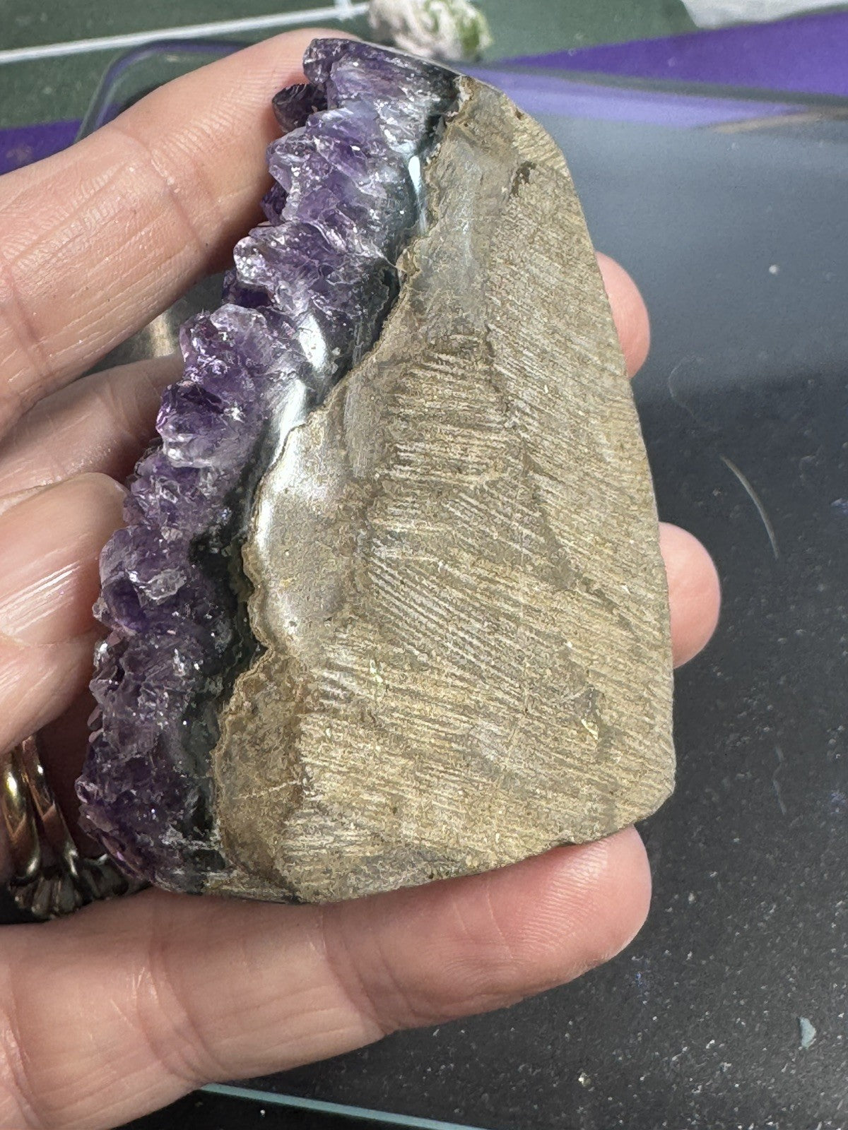 192 gram Natural Amethyst Geode Cluster Quartz Crystal Cave Mineral Specimen